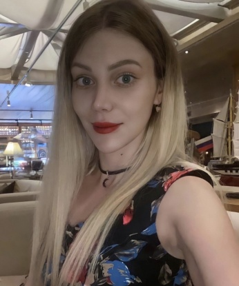 Мои услуги включают классический и релакс-массаж, оральные ласки, эротический стриптиз, а также интимные радости. Мое мастерство и нежные руки откроют для тебя новые грани блаженства. Гарантирую полную конфиденциальность и максимальное удовольствие. Заходи на мою страницу, чтобы увидеть мои фото и прочитать отзывы обо мне. Встречаясь со мной, ты погрузишься в мир наслаждения и желания. Я жду тебя, чтобы стать твоей радостью и удовлетворить все твои сокровенные желания. 💋 11368, 22 года