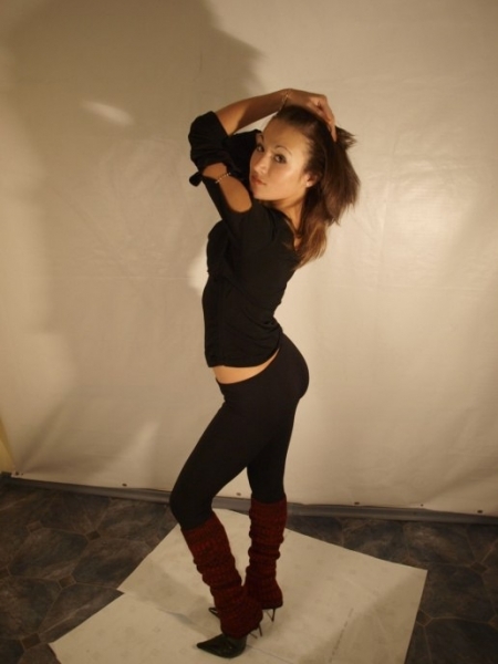 Встречусь с тобой в Москве, чтобы сделать твои фантазии реальностью. Я обладаю прекрасным телом и умением удовлетворять самых изысканных вкусов. Мои увлекательные эротические массажи и провокационные игры оставят тебя в полном восторге! Читай отзывы о моей работе. Я могу создать для тебя незабываемую атмосферу удовольствия и релаксации. Доверься моим магическим рукам и проведи со мной моменты настоящего блаженства. Для твоего удобства я предлагаю инкогнито, чтобы все осталось между нами в секрете 😉. Давай договоримся о встрече и я уверена, что ты захочешь со мной повторить это снова и снова! Смотрите мои фото, и ты поймешь, что выбор очевиден! Жду тебя, чтобы сделать с тобой все, о чем ты мечтаешь 💋. 21429, 21 год